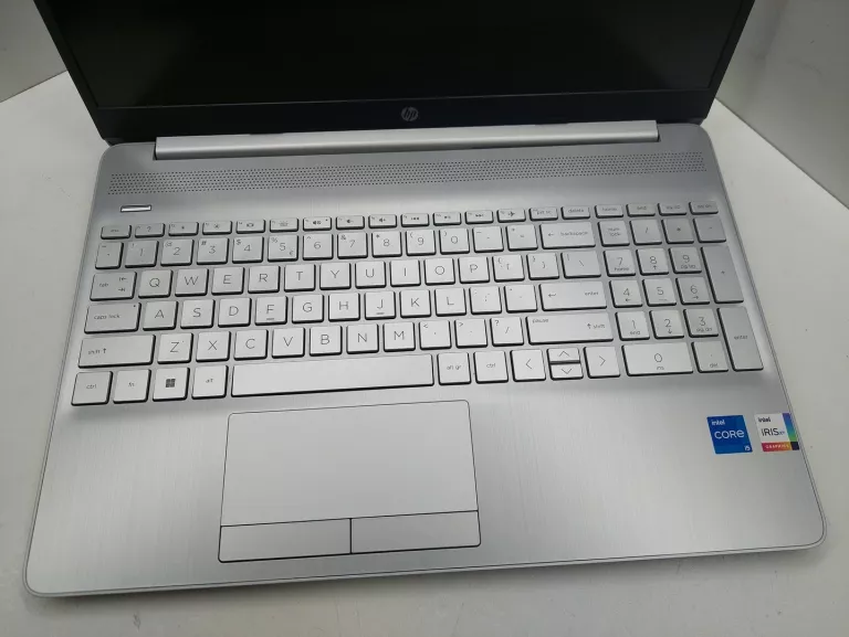 LAPTOP HP 15-DW3113NW INTEL CORE I5-1135G7/8 GB RAM/512 GB SSD