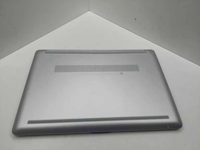 LAPTOP HP 15-DW3113NW INTEL CORE I5-1135G7/8 GB RAM/512 GB SSD