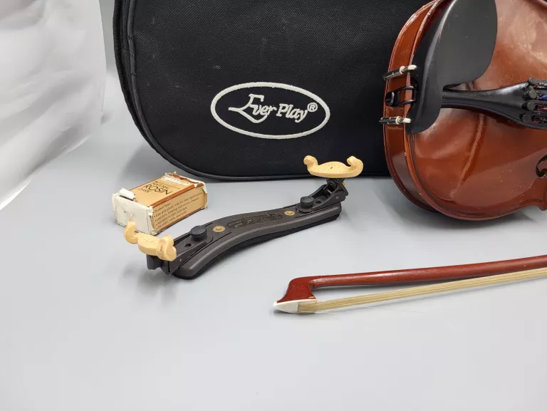 SKRZYPCE EVER PLAY SOLOIST + FUTERAŁ