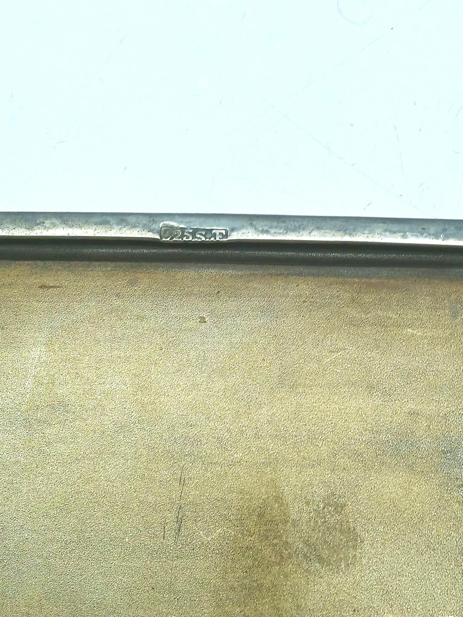 vintage-srebrna-papierosnica-1017925-stan-do-renowacji