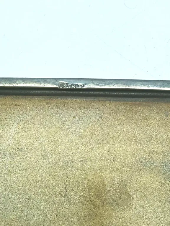 vintage-srebrna-papierosnica-1017925-stan-do-renowacji