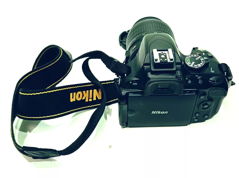 APARAT NIKON D5100