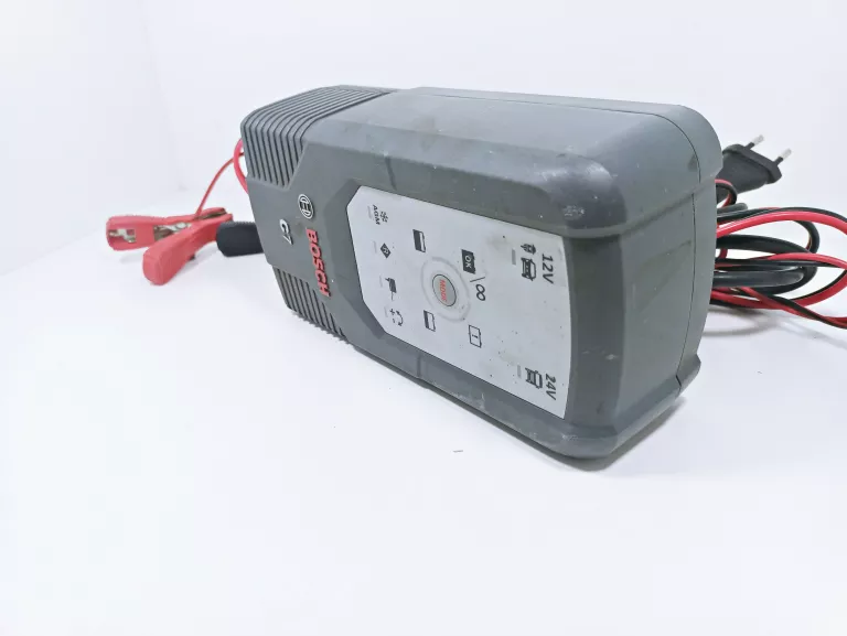 BOSCH C7 PROSTOWNIK AKUMULATOROWY ŁADOWARKA 12V/24