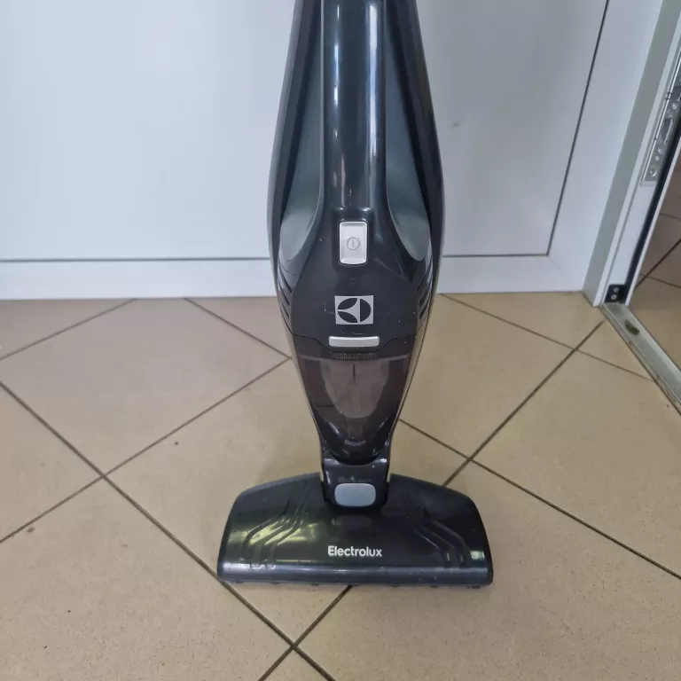 ODKURZACZ ELECTROLUX ZB2951