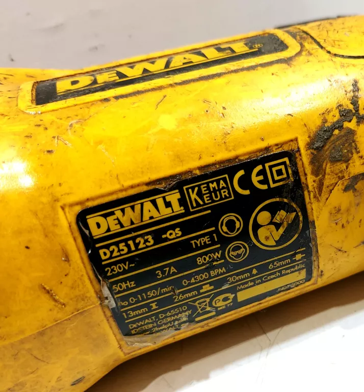 MŁOTOWIERTARKA DEWALT D25113-QS