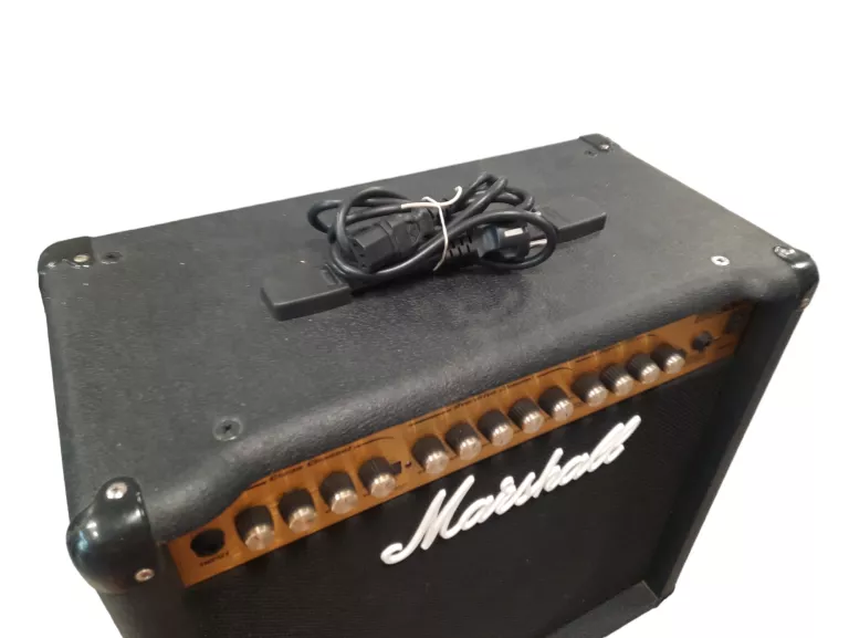 WZMACNIACZ GITAROWY MARSHALL MG50DFX