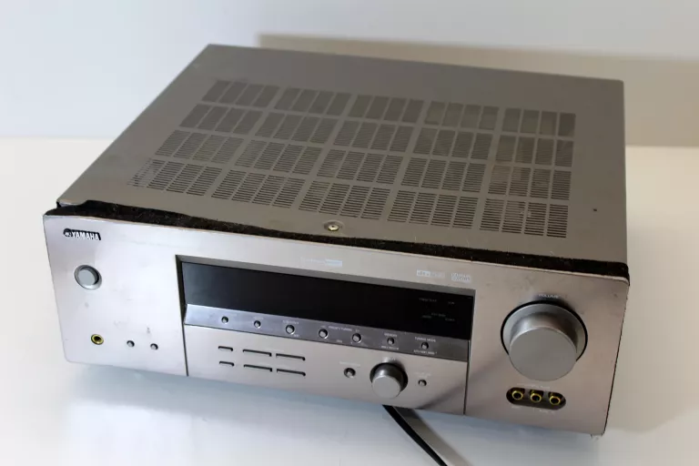 YAMAHA RX-V457 KINO DOLBY DIGITAL EX DTS-ES RDS
