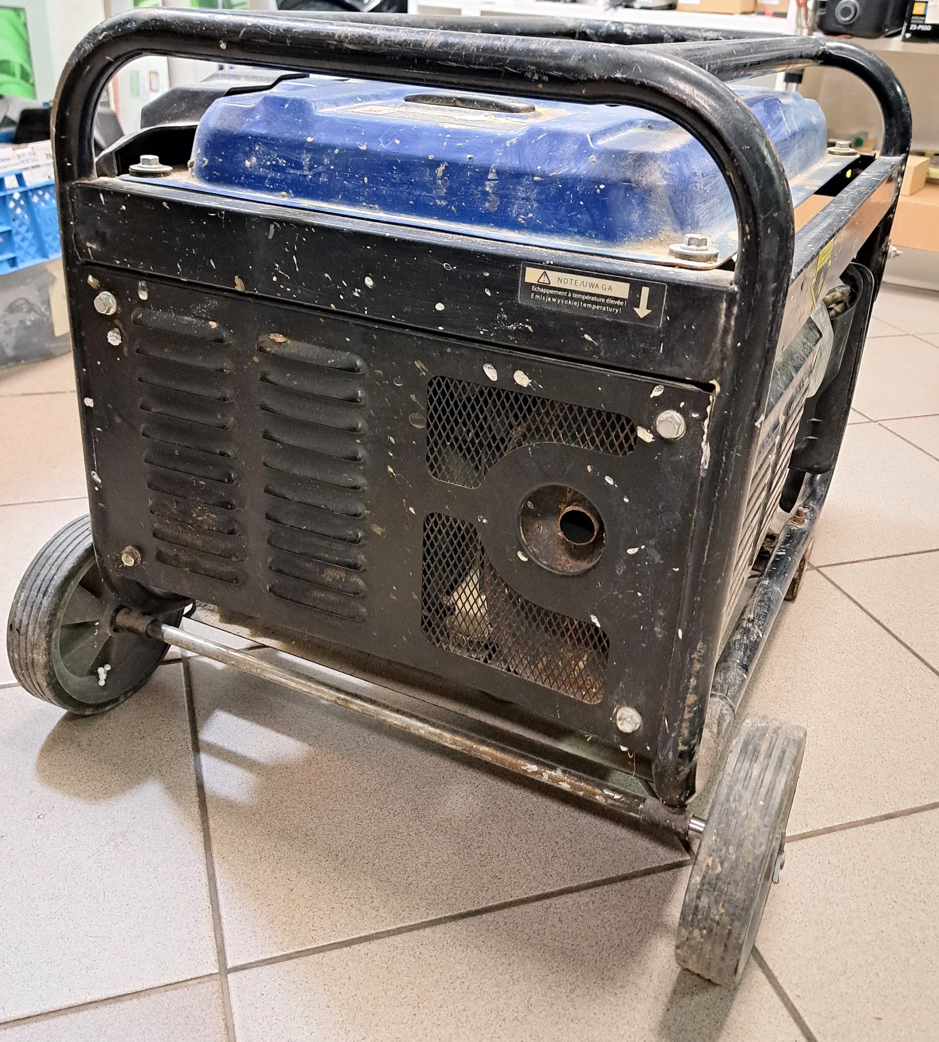 agregat-pradotworczy-hyundai-hg2700-maksymalna-moc-2700