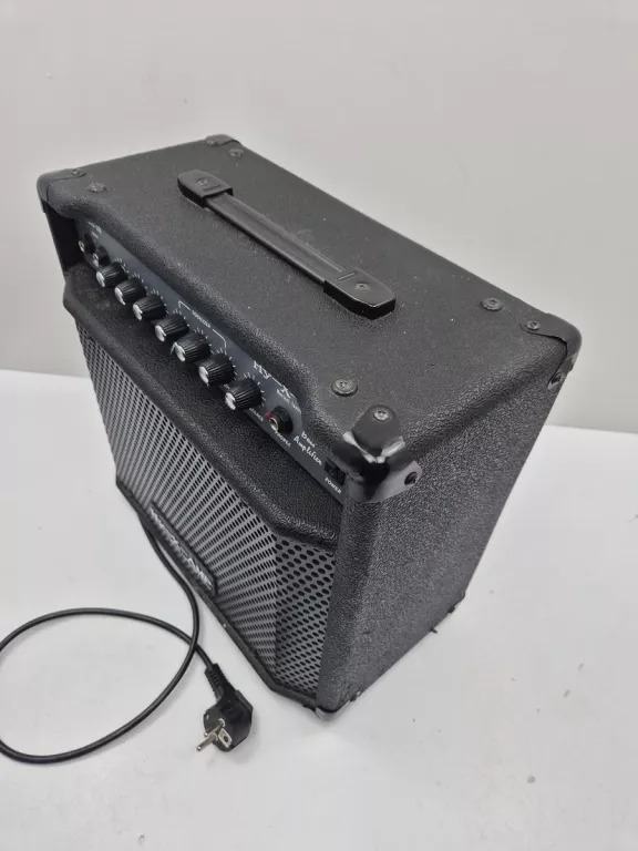 WZMACNIACZ BASOWY HY-X-AMP BASS-20 SOLO 50W