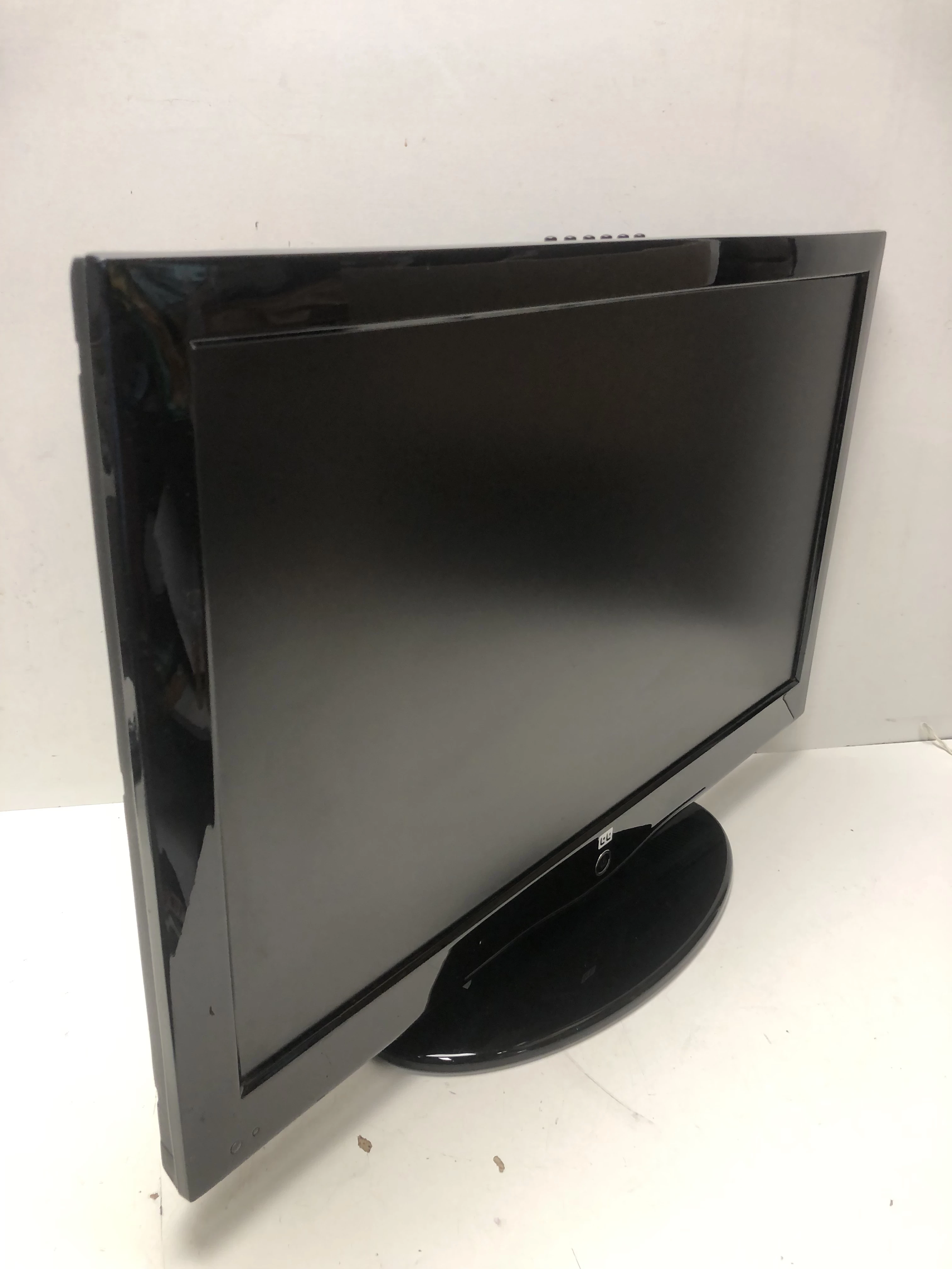 monitor-limited-label-led2410fhd-rozdzielczosc-natywna-1920-x-1080