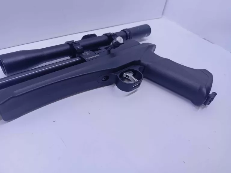 PISTOLET WIATRÓWKA DIANA CHASER CO2 5,5 MM