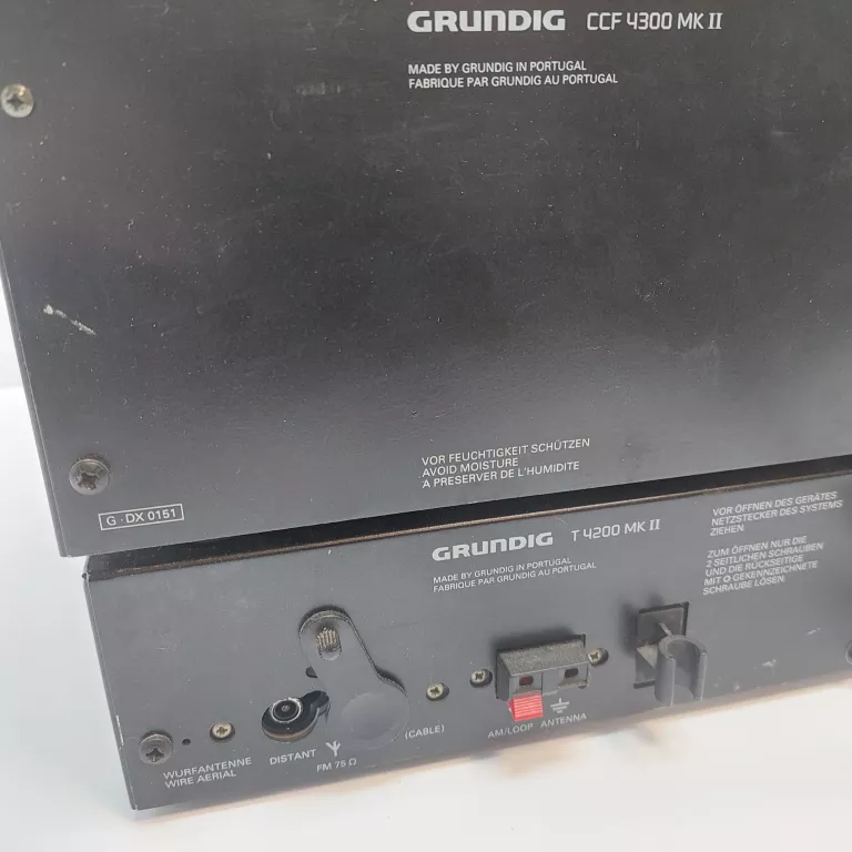 MAGNETOFON+TUNER GRUNDIG CCF4300-T4200