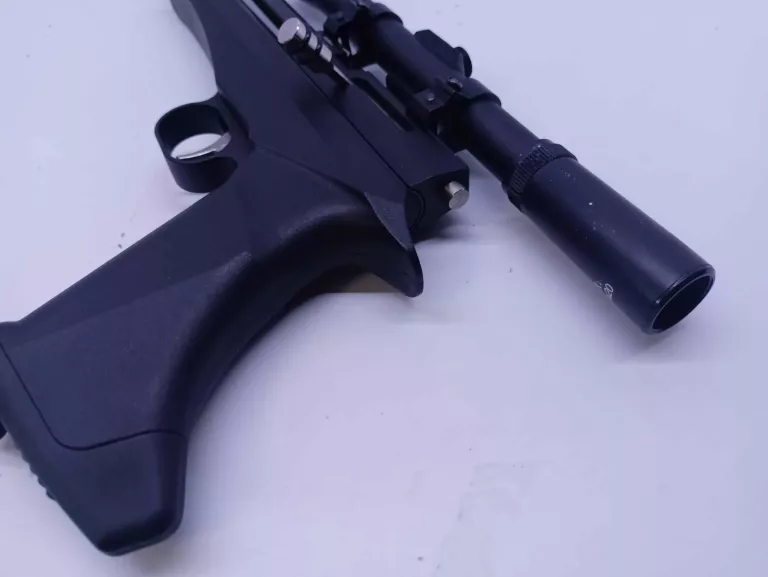 PISTOLET WIATRÓWKA DIANA CHASER CO2 5,5 MM