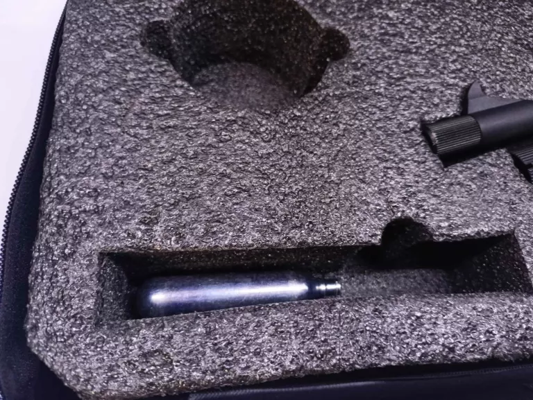 PISTOLET WIATRÓWKA DIANA CHASER CO2 5,5 MM