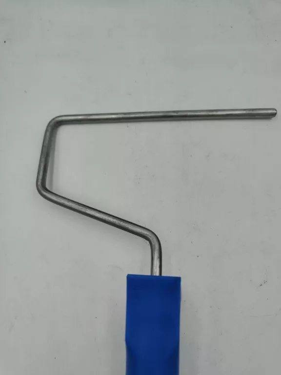 UCHWYT NA WAŁEK MALARSKI 15CM