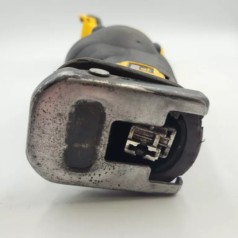 PIŁA SZABLASTA DEWALT DCS380 TYPE 2 SPRAWNA! POLECAM!