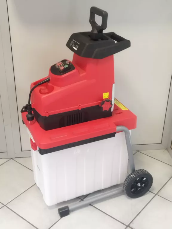 ROZDRABNIACZ DO GAŁĘZI FAWORYT GTR 2800