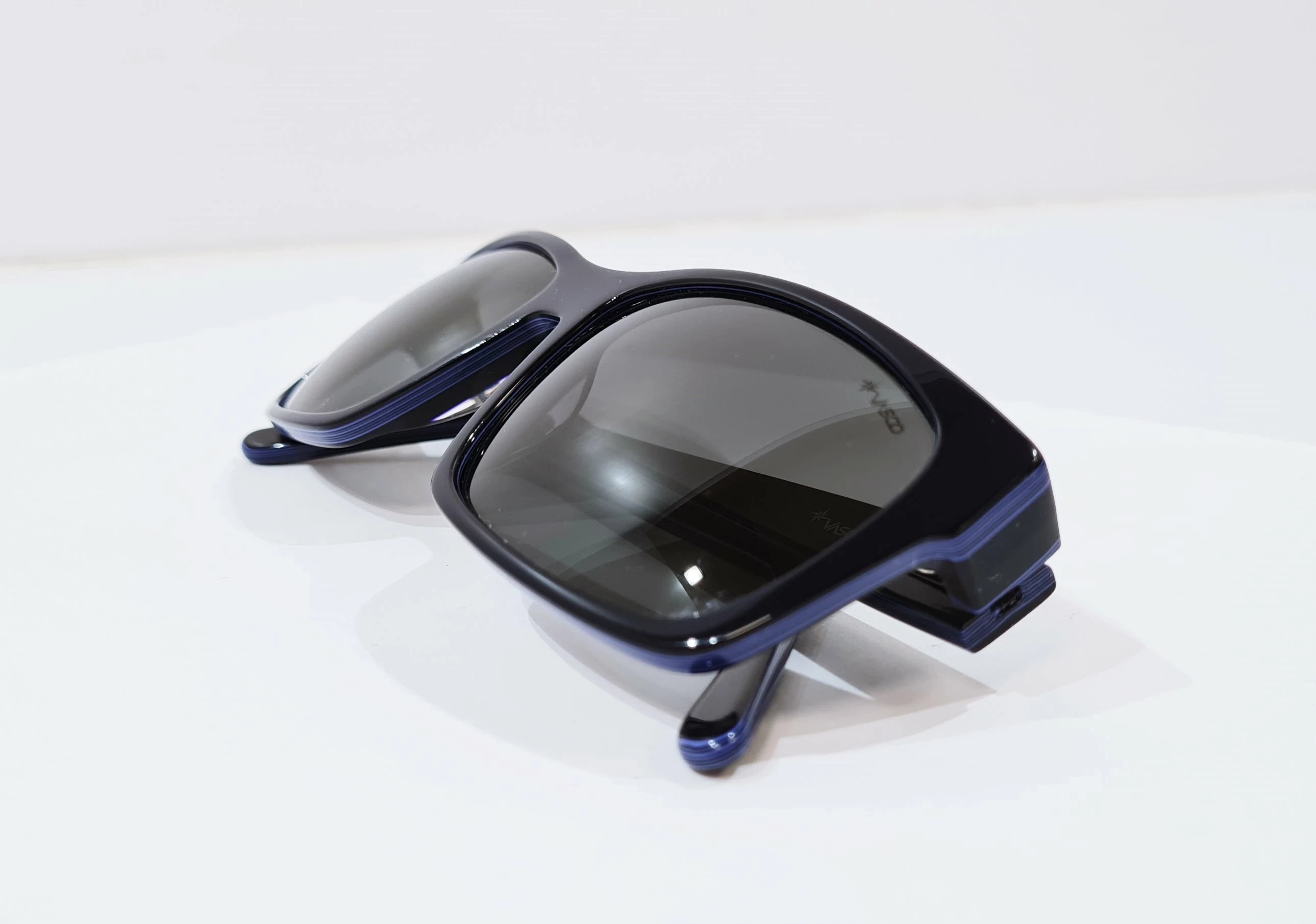 okulary-przeciwsloneczne-vasco-s187-c6-fason-4526-6