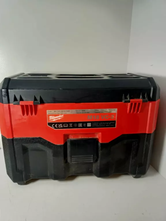 ODKURZACZ MILWAUKEE M18 VC