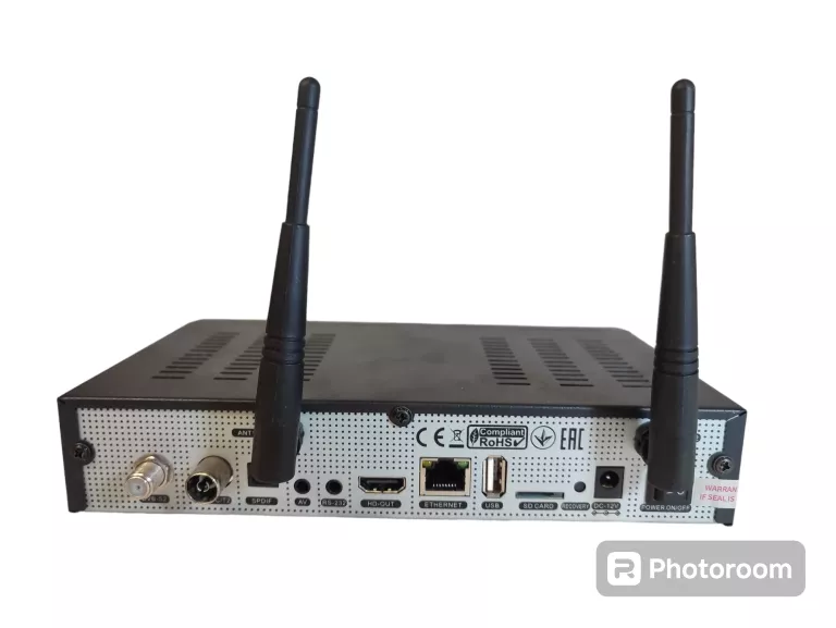 DEKODER OCTAGON SF8008 4K UHD DVB-S2 DVB-T2 ENIGMA 2 KOMPLET