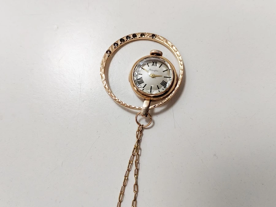 zegarek-na-lancuszku-ze-zlota-hauru-585-14k-1328g-62cm-rodzaj-2205-2