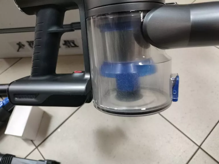 ODKURZACZ PIONOWY ZELMER ZSVC622