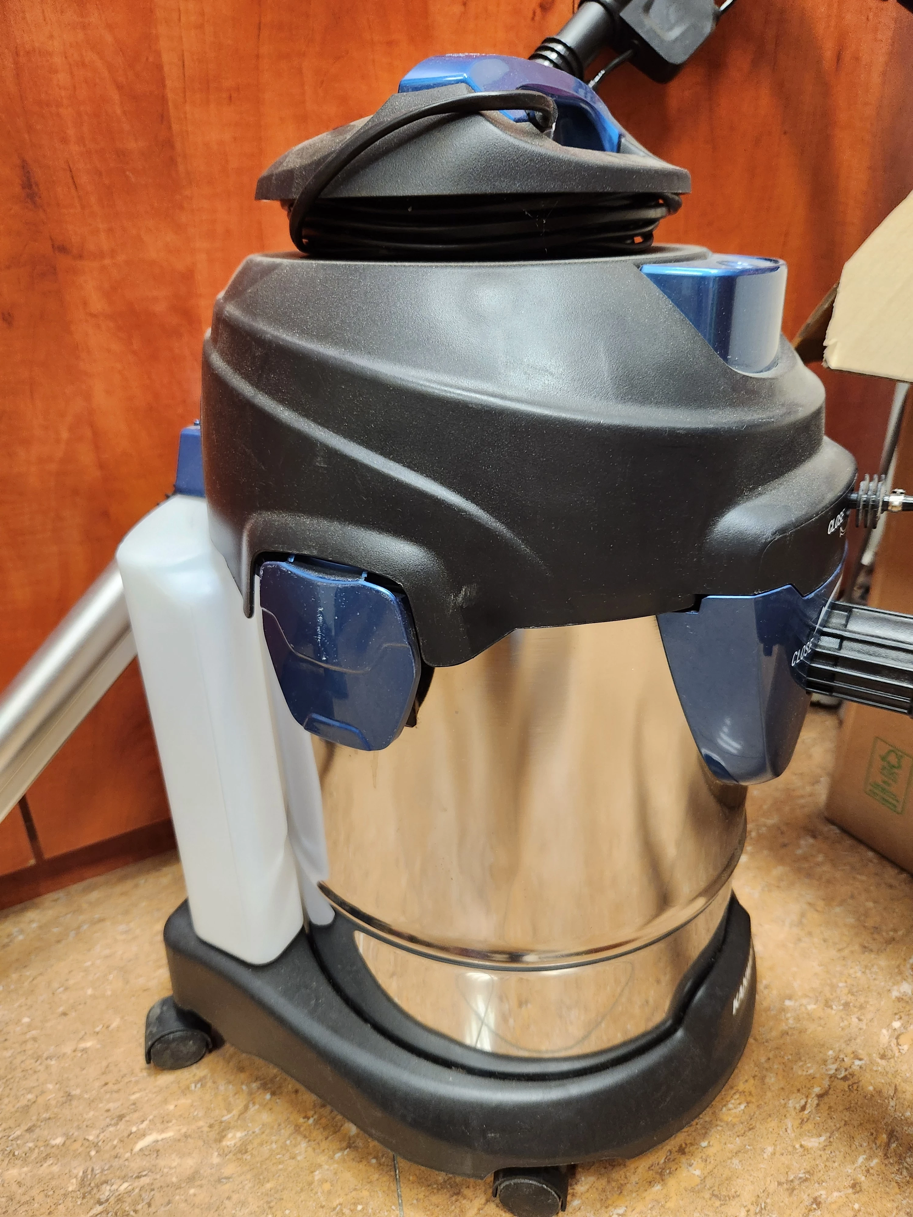 odkurzacz-pioracy-kanwod-kolor-dominujacy-129357-8