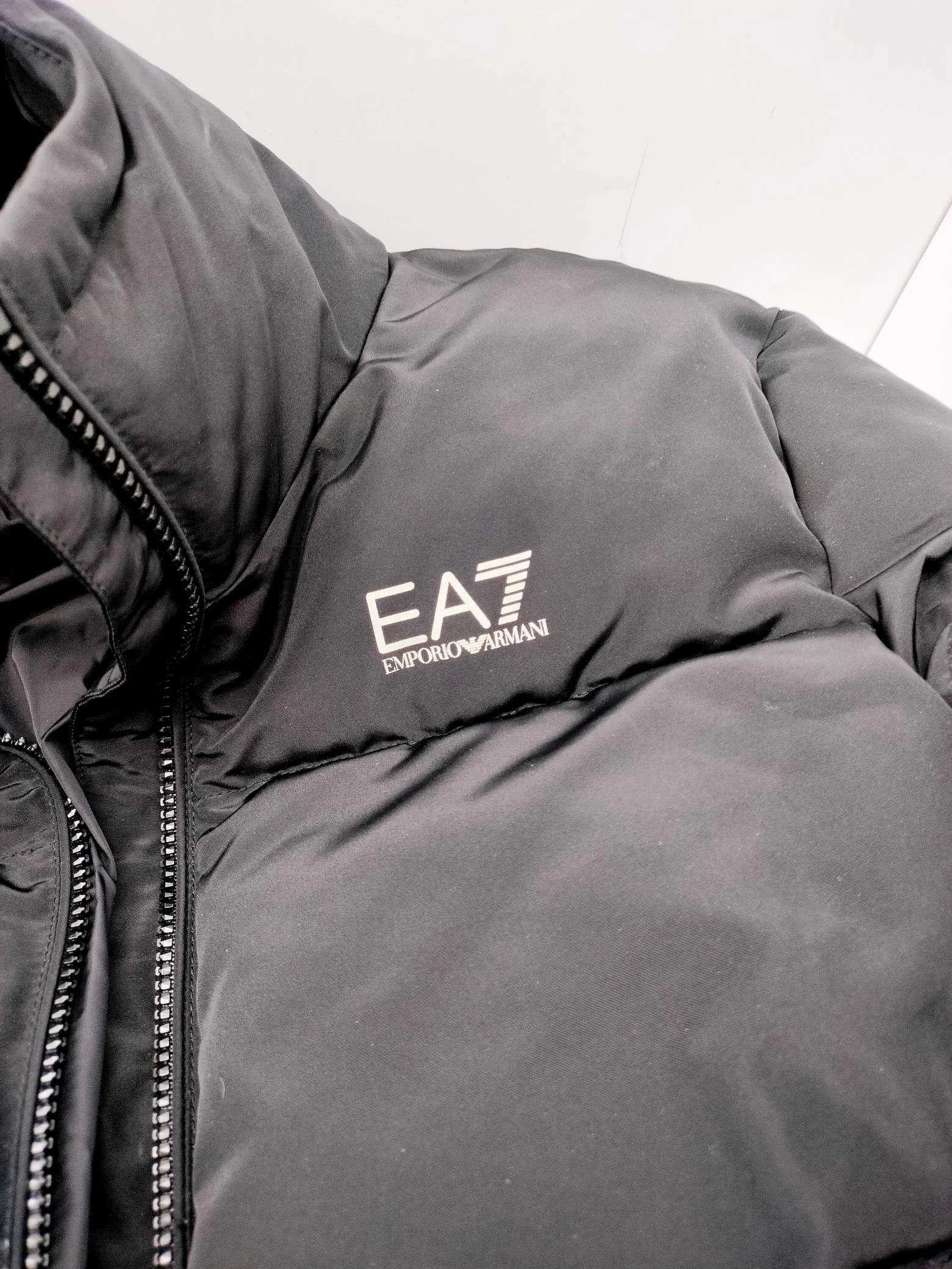 kurtka-damska-emporio-armani-stan-uzywany