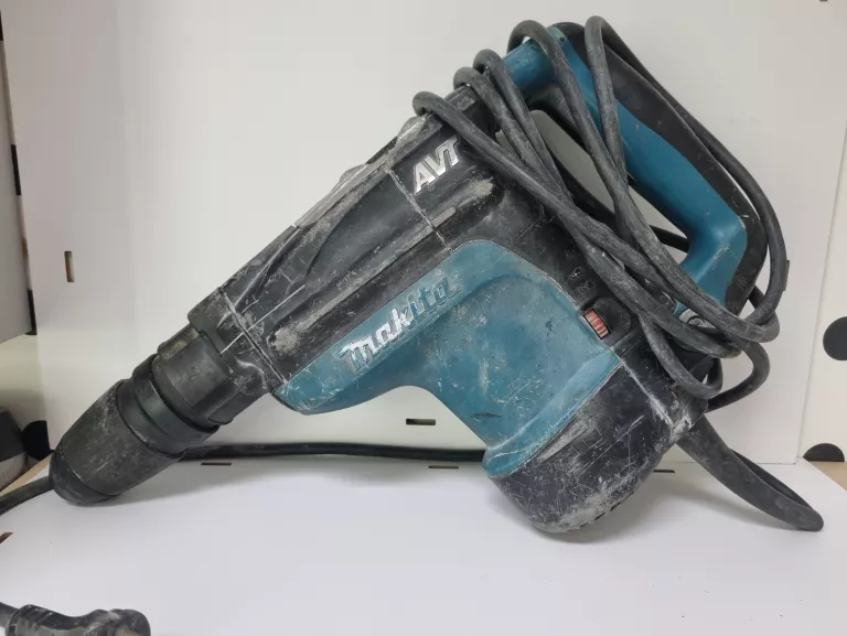 mlot-udarowo-obrotowy-makita-hr4011c-dzialynskiego-1-swarzedz