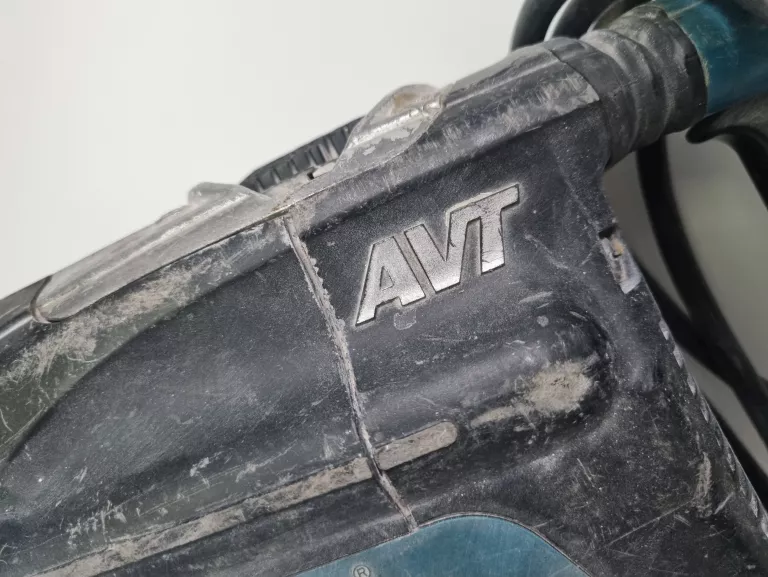 mlot-udarowo-obrotowy-makita-hr4011c-marka-makita