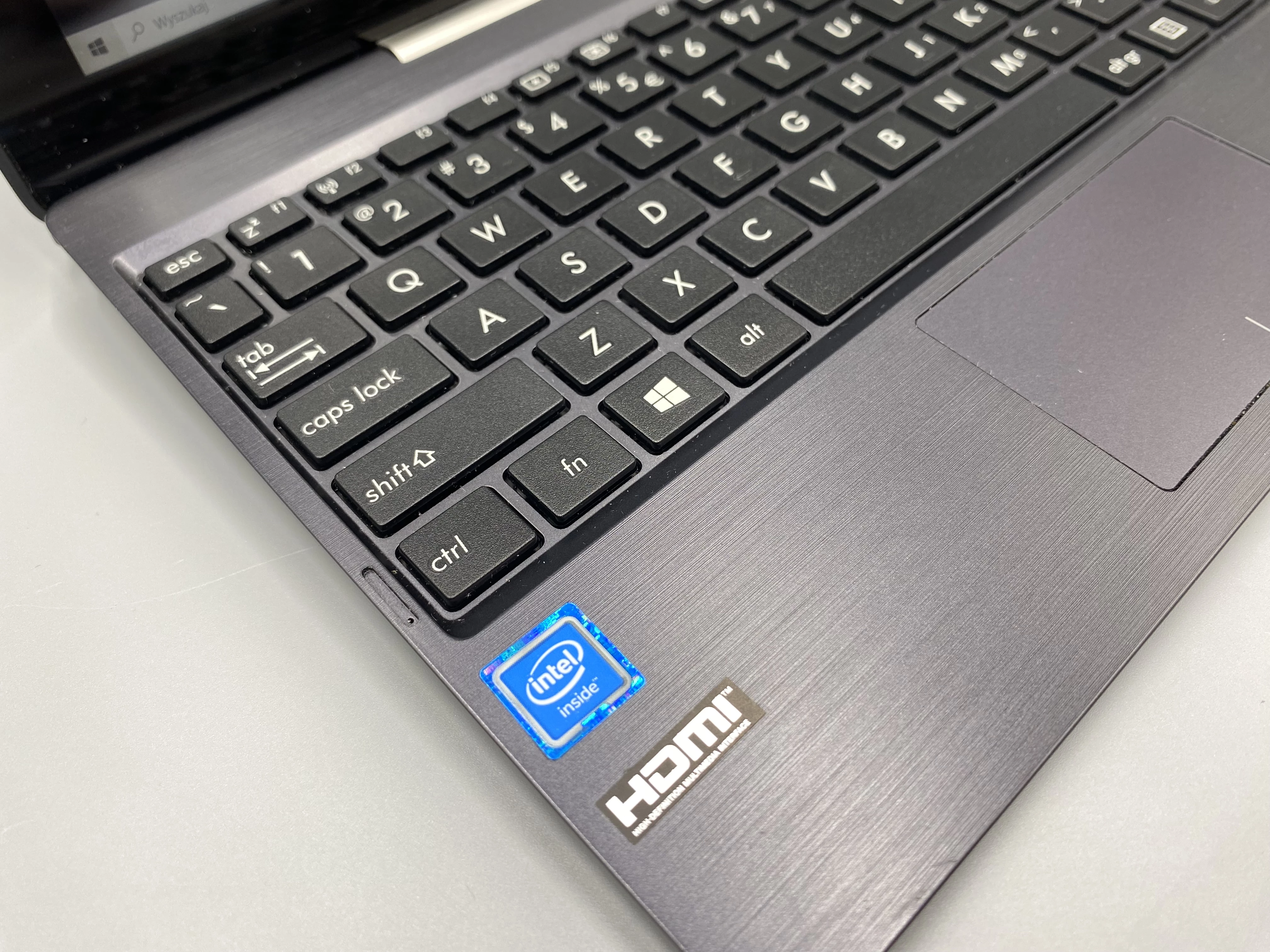 laptop-asus-transformer-book-t100taf-101-intel-atom-2-gb-32-gbpudelk-stan-uzywany