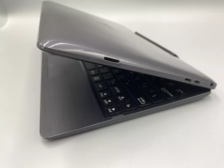laptop-asus-transformer-book-t100taf-101-intel-atom-2-gb-32-gbpudelk-rozdzielczosc-px-1366-x-768