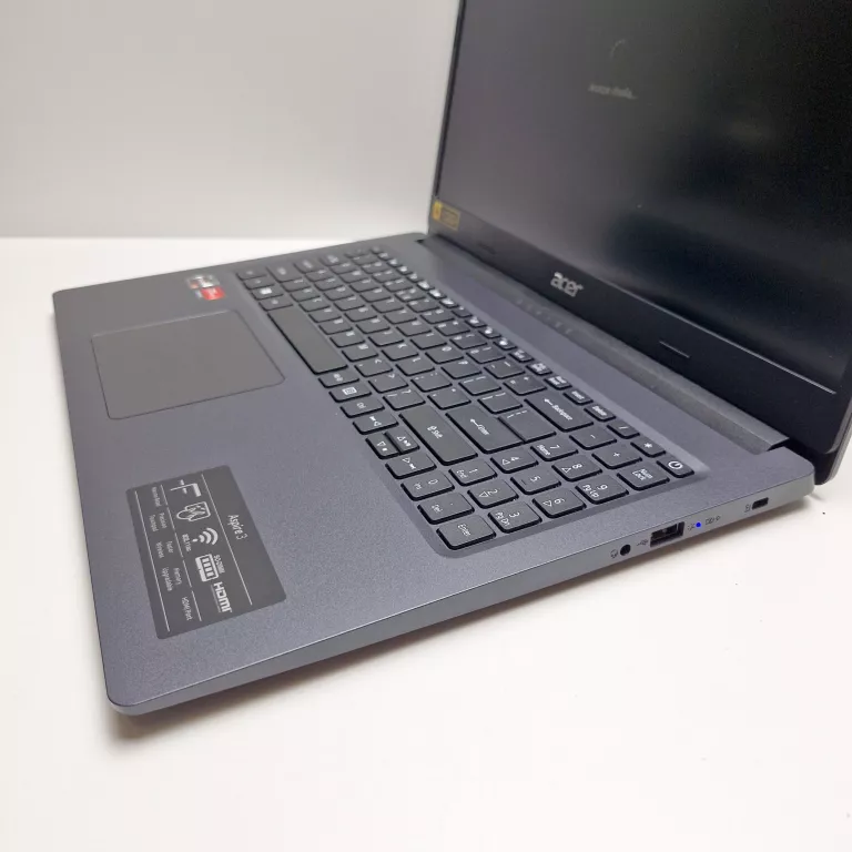 LAPTOP ACER ASPIRE 3 (A315-23-R7Z7) R5 AMD RYZEN 5 8 GB / 512 GB