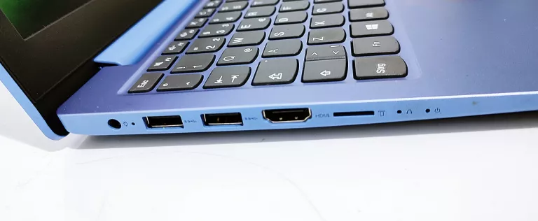 LAPTOP LENOVO IDEAPAD SLIM 1-11AST-05 A6-9220E 4GB 64GB W10