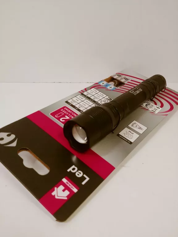 LATARKA LED CARREFOUR IP44 170 LM