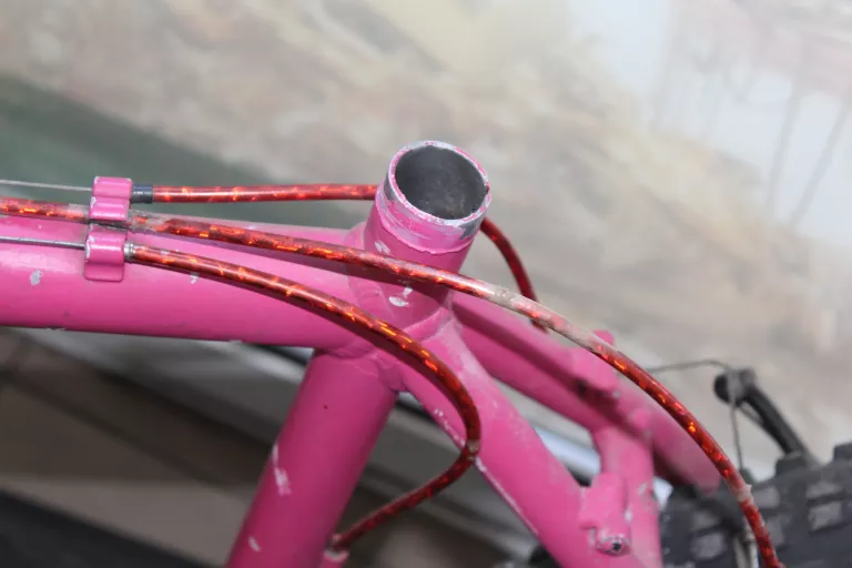 rower-gorski-rozowy-liczba-biegow-21