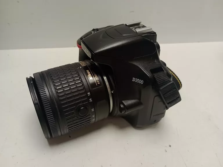 NIKON D3500 BODY + OBIEKTYW NIKON 18-55MM