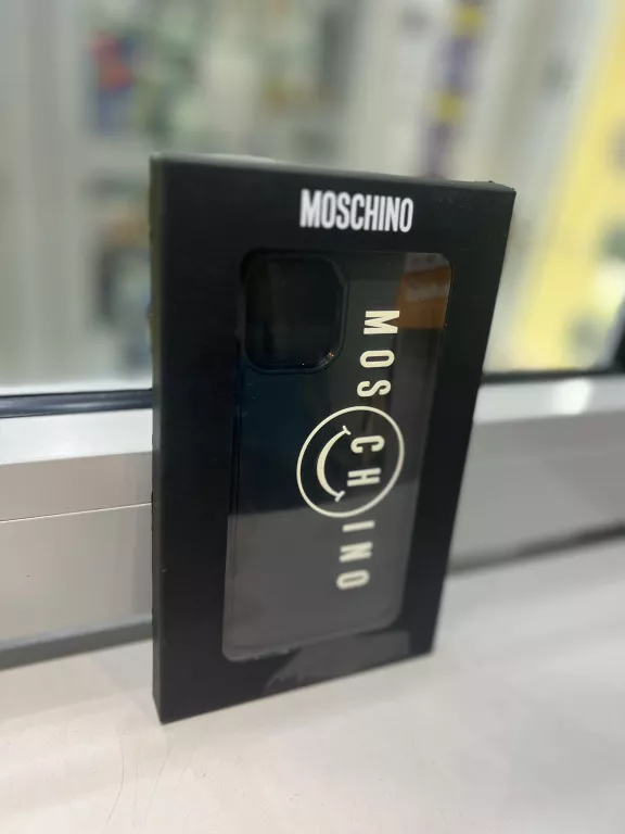 moschino-etui-czrno-biale-iphone-12-pro-stan-powystawowy
