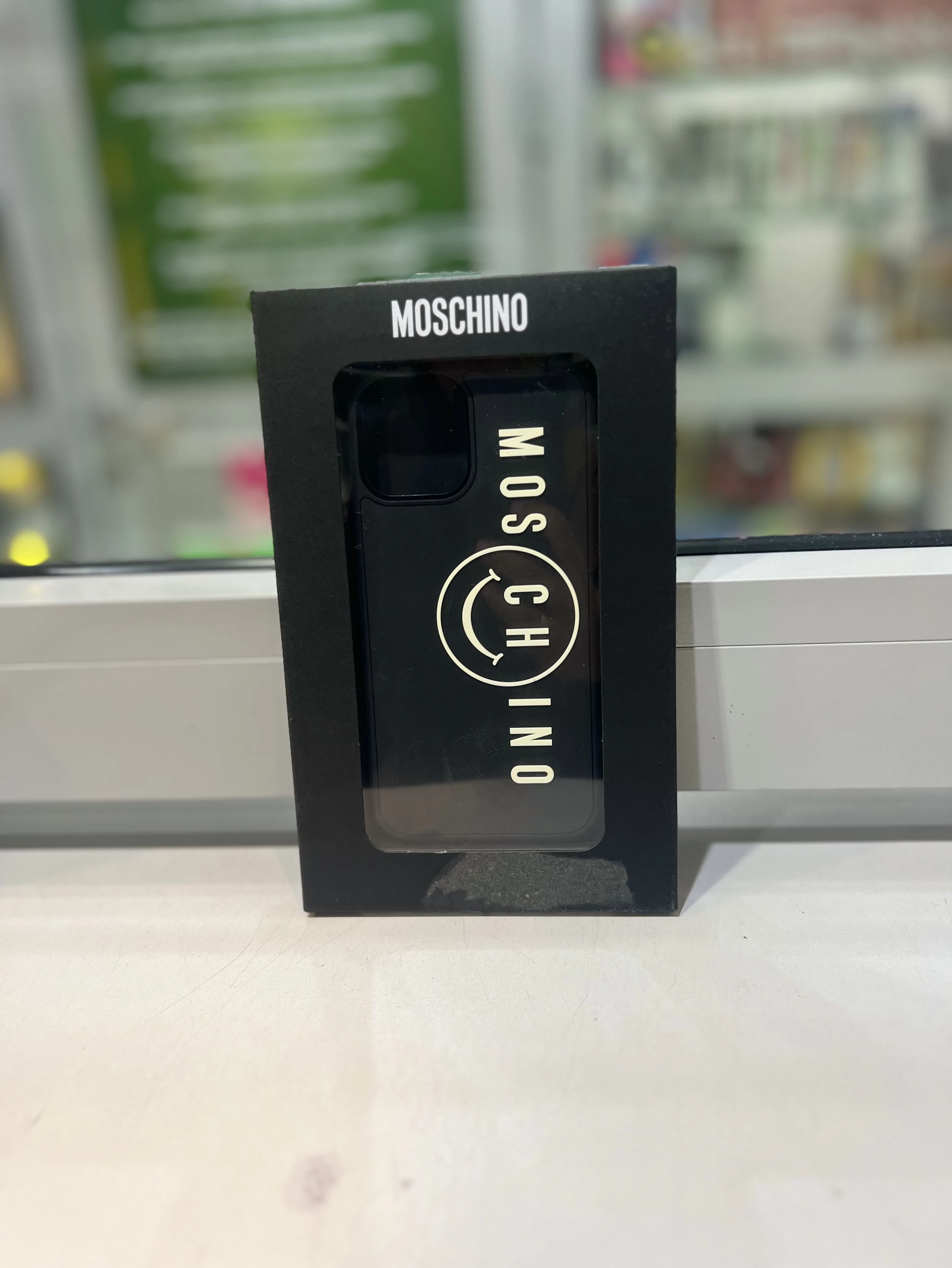 moschino-etui-czrno-biale-iphone-12-pro-grunwaldzka-4764-jaworzno