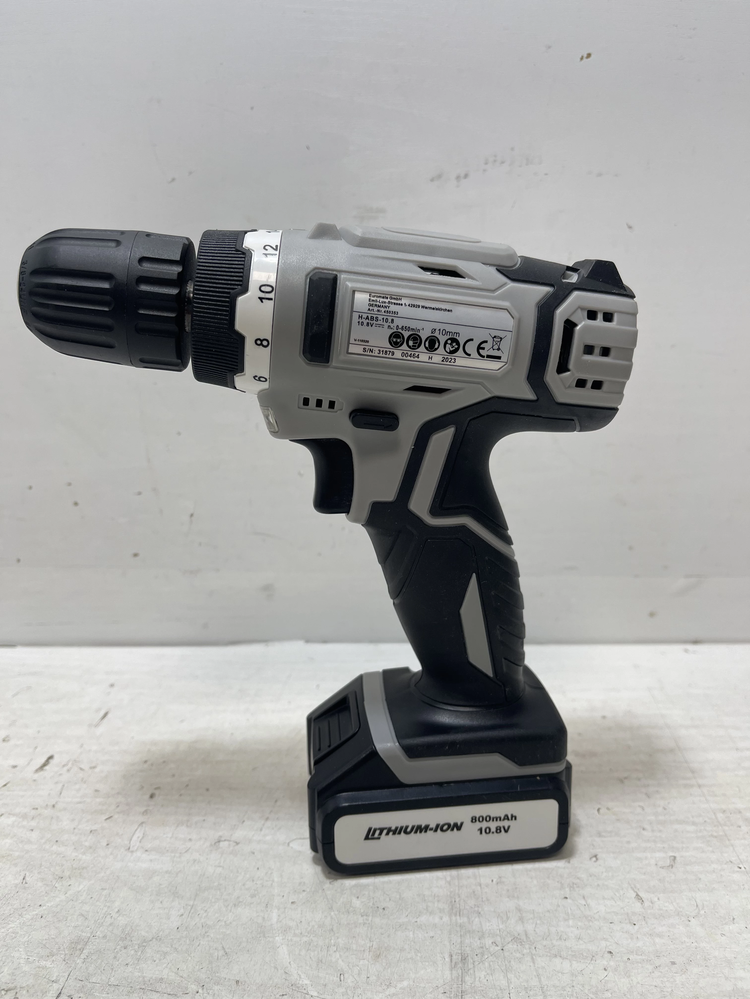 ams-wiertarko-wkretarka-akumulatorowa-108v-08ah-stan-uzywany