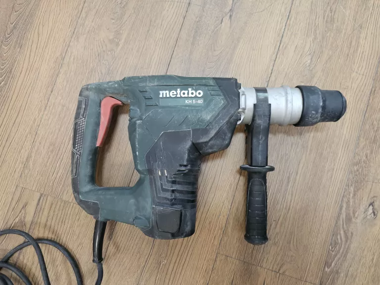 MŁOT UDAROWY OBROTOWY SDS-MAX KH 5-40 METABO