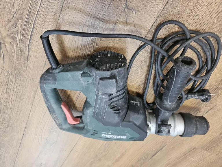 MŁOT UDAROWY OBROTOWY SDS-MAX KH 5-40 METABO