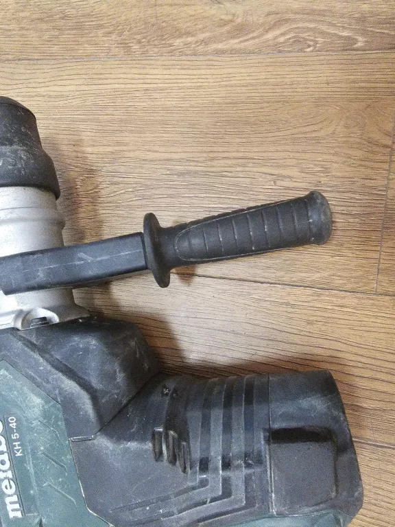 MŁOT UDAROWY OBROTOWY SDS-MAX KH 5-40 METABO