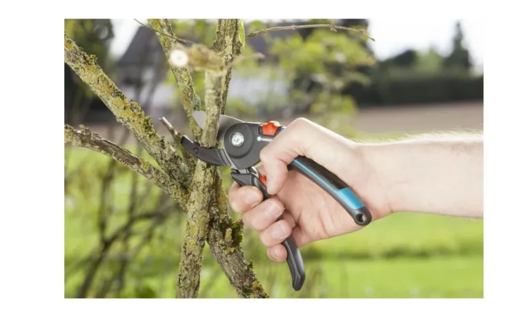 GARDENA SEKATOR OGRODOWY KOWADŁOWY 8903-20 / 23MM