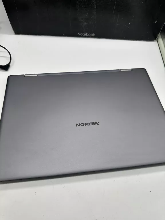 LAPTOP MEDION S14405 (I5-10 8 RAM 512) KOMPLET