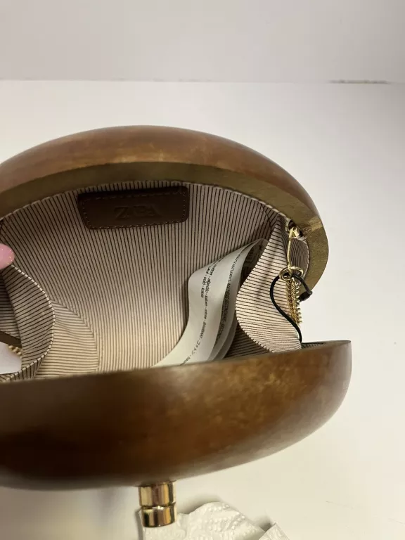 zara-torebka-kuferek-z-drewna-listonoszka-ideal-material-dominujacy-inny