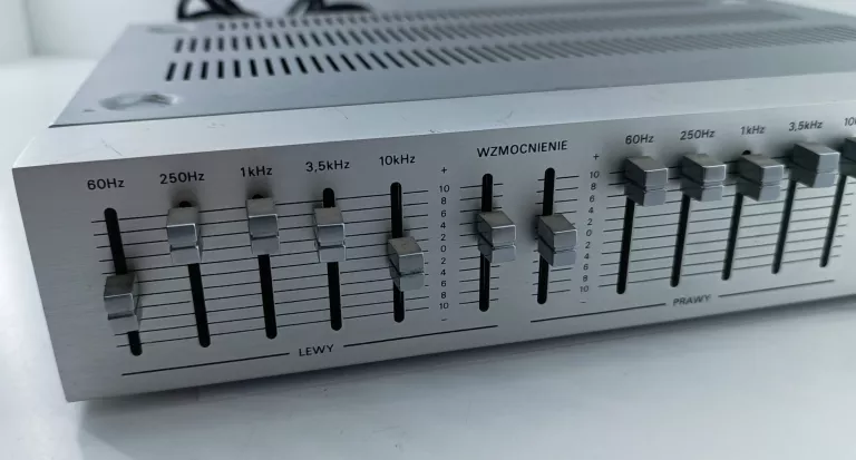 korektor-unitra-fs-015-kolor-srebrny