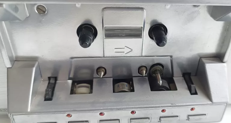 magnetofon-unitra-etiuda-411d-marka-unitra