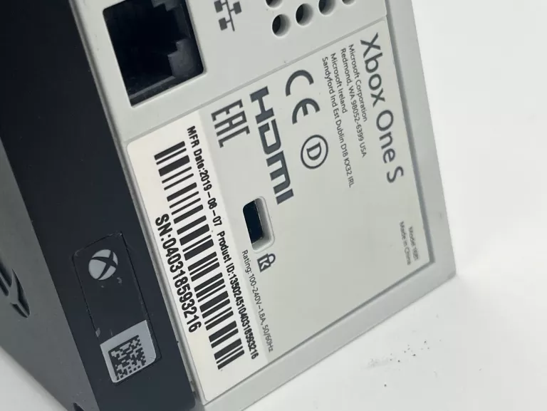 konsola-xbox-one-s-zestaw-z-grami-wersja-konsoli-xbox-one-s