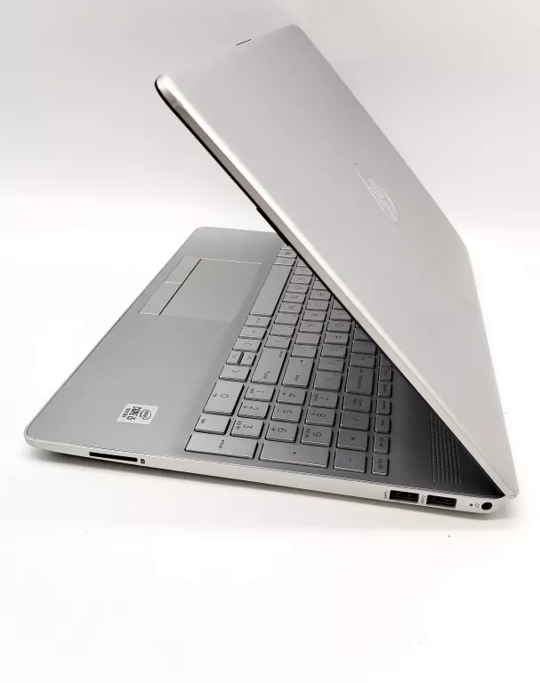 laptop-hp-15-dw1001nw-156-intel-core-i5-8-gb-512-gb-rozdzielczosc-px-1920-x-1080